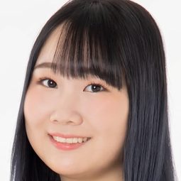 安部光夏 飾演 (voice)