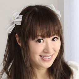 Kimiko Koyama 飾演 Marianne (voice)