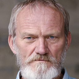 Ingvar Eggert Sigurðsson - The Disappearing Illusionist演員 飾演Lensmannen