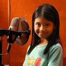 Nur Fathiah Diaz 飾演 Upin / Ipin (voice)