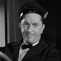 Phil Arnold 飾演 Shaw's First Manager (uncredited)