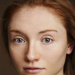 Ailbhe Cowley - 血色羔羊演員 飾演Tamar