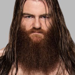 Damian Mackle 飾演 Big Damo