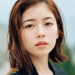 小芝風花 - 加賀女士演員 飾演Higuchi Yuka