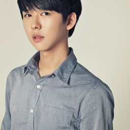 Jang Kyoung-Up - 流感演員 飾演Soldier