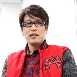 古坂大魔王 - 我是她的、俘虜演員 飾演Okui