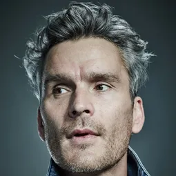 Balthazar Getty 飾演 Lefty
