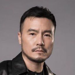 李洺中 飾演 Uncle Bin
