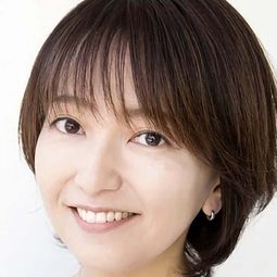 中川亜紀子 飾演 BOMPER (voice)