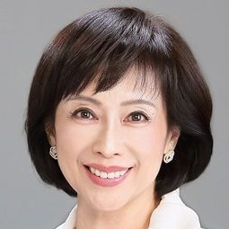 Megumi Ishii 飾演 