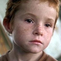 Aaron Murphy 飾演 Locker Room Bully