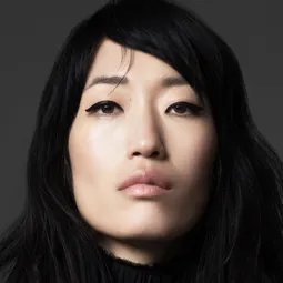 吉希 飾演 Anna Fang