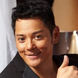 莫少聰 飾演 Prof. Li Kuo Wan