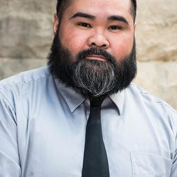 Jean-Jacques Javier 飾演 Kim