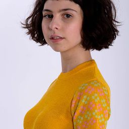 盧多維卡·佛朗切斯康妮 飾演 Marta