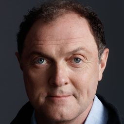 波里斯·麥吉佛 - 女校風波演員 飾演Isaac