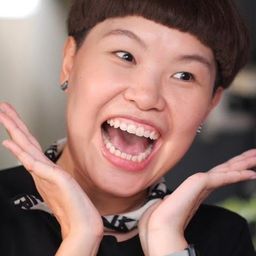 Fongkee Papinee Yaemnatda 飾演 Deer