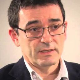 George Zarkadakis 飾演 Self