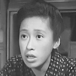 田中筆子 飾演 Ice shop woman