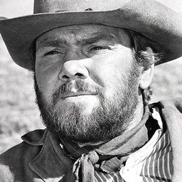 Hugo Blanco 飾演 The lawyer