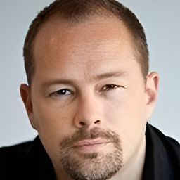 艾莉斯塔·艾貝兒 飾演 Faban (voice)