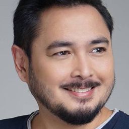 克里斯·維安努瓦 飾演 