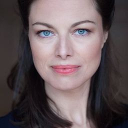 Melanie Blocksdorf 飾演 Kim Cordes