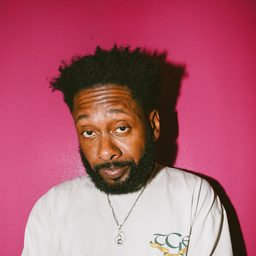 喬丹·洛克 飾演 Self