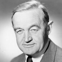 Barry Fitzgerald - 蓬門今始為君開演員 飾演Michaleen Oge Flynn
