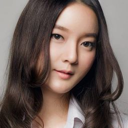 瓦倫托恩帕奧尼爾 飾演 Self