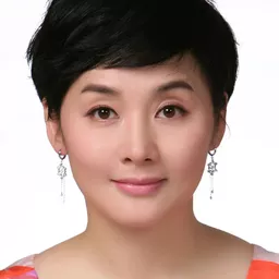 李應敬 飾演 Ha-young's Mother