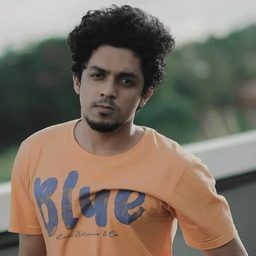 Sagar Surya 飾演 Biju Thrivikraman