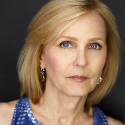 Ann Hamilton 飾演 Mrs. Schwitters