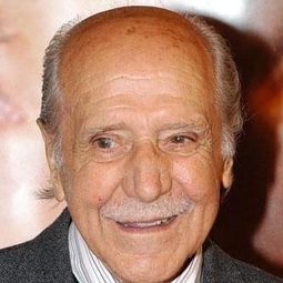 Manuel Alexandre - Till Divorce Us Do Part演員 飾演Ramírez