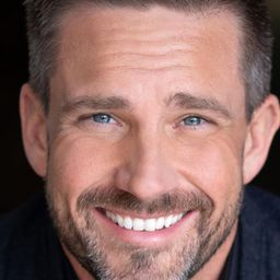 David Moncrief - Impact Earth演員 飾演Greg