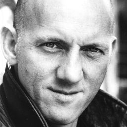 Maurizio Prollo 飾演 Claudio Catalano