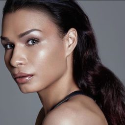 Leiomy Maldonado 飾演 Self