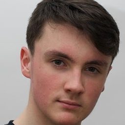 Eoin Daly - 三傻鬧地球演員 飾演Marlon (voice)