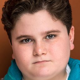 Max Malas - Rap出一片天演員 飾演Jerome