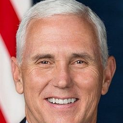 Mike Pence - 24 Hours: Assault on the Capitol演員 飾演Self