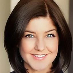 Elizabeth Payne - 保持關注：大理石黃蜂的故事演員 飾演Barbara Sellers