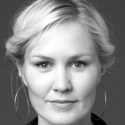 愛倫·多莉·彼得森 - 飆起舞遇見你：舞出自由演員 飾演Vivian