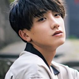 小西詠鬥 飾演 Naomichi Ogawa