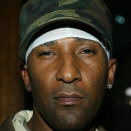 Cle Shaheed Sloan 飾演 Fremont