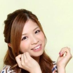 Mona Tomoyama 飾演 Sumire Hikami / Mikuru Natsuki (singing voice)