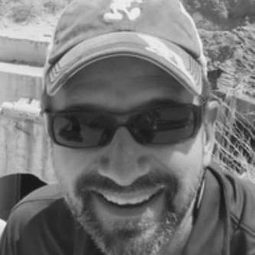 杰·查普曼 - Craig Ferguson：搔癢遊戲導演