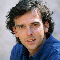 Ralf Komorr 飾演 Anwaltskollege