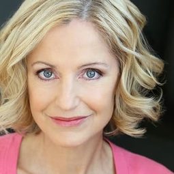 Leslie Fleming-Mitchell - 東遇西演員 飾演Maggie