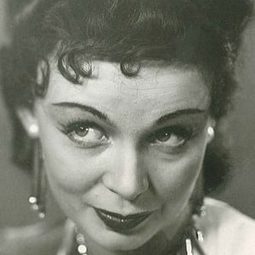 Ulla Sallert - The Smuggler King演員 飾演fru kron