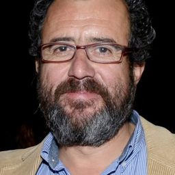 Erto Pantoja 飾演 Chavelo